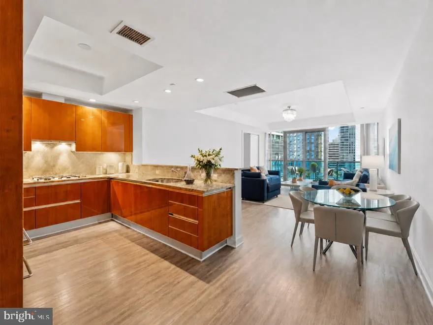 1881 NASH STREET #1607 Arlington, VA 22209