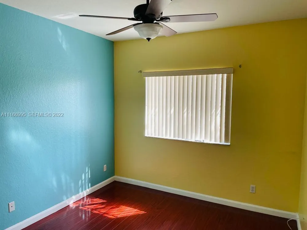 903 SANTA CATALINA CIRCLE North Lauderdale, FL 33068