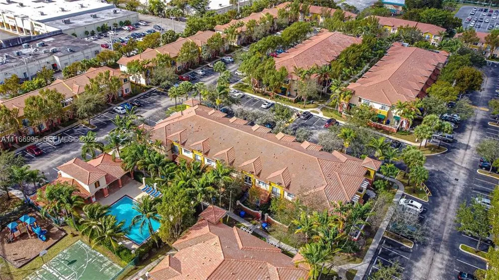 903 SANTA CATALINA CIRCLE North Lauderdale, FL 33068