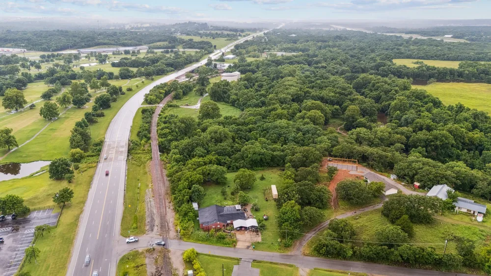 10 Sahoma Lake Road Sapulpa, OK 74066