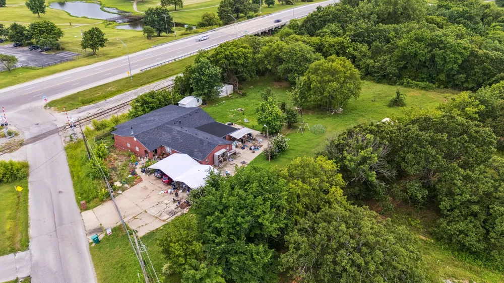 10 Sahoma Lake Road Sapulpa, OK 74066