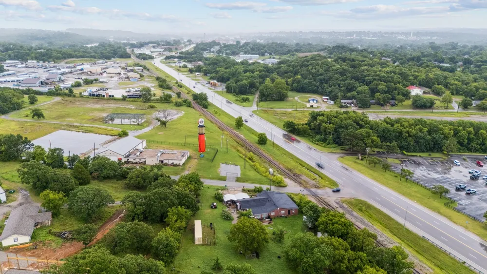 10 Sahoma Lake Road Sapulpa, OK 74066