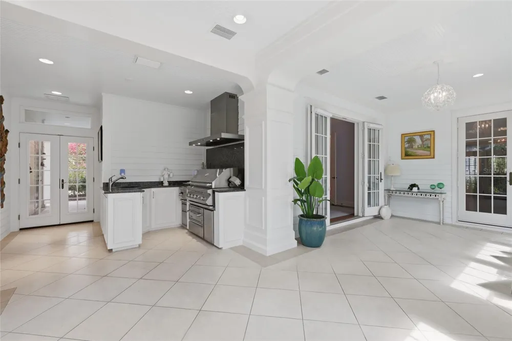 1798 LINCOLN PARK CIRCLE Sarasota, FL 34236