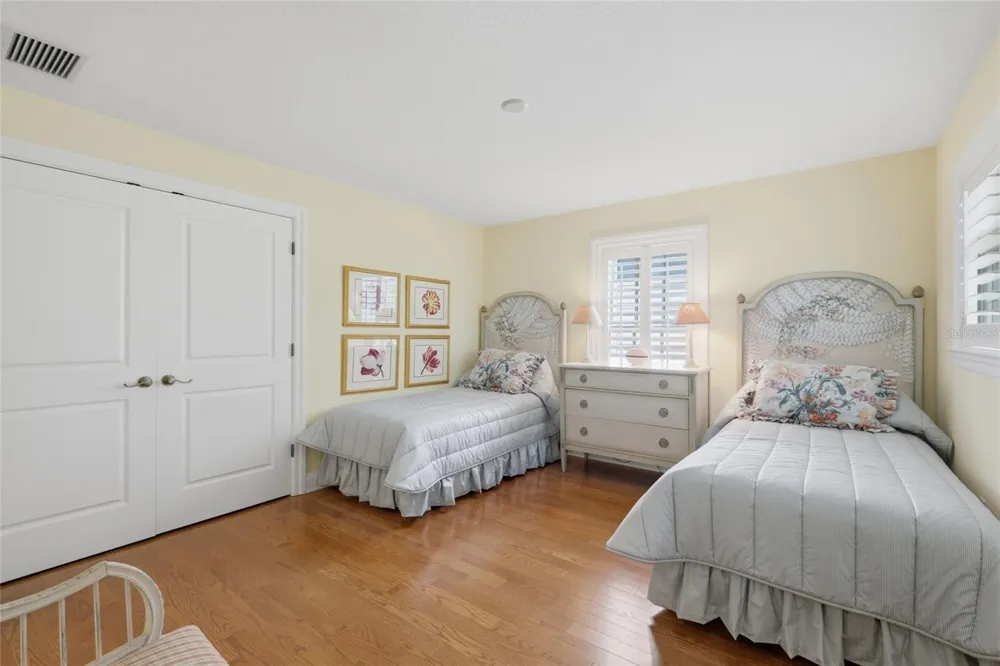 1798 LINCOLN PARK CIRCLE Sarasota, FL 34236