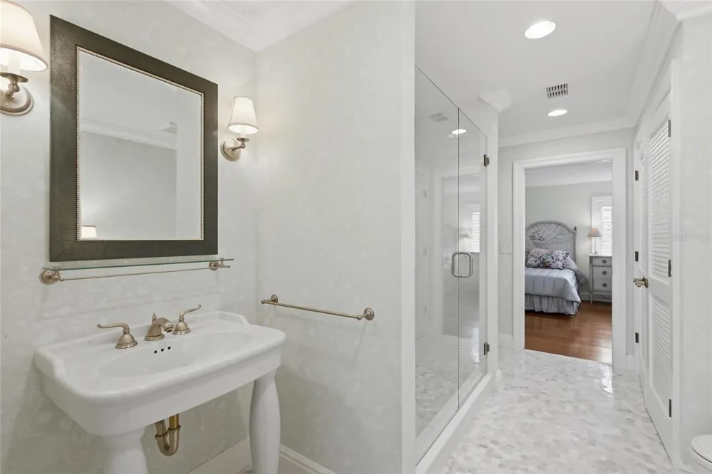 1798 LINCOLN PARK CIRCLE Sarasota, FL 34236