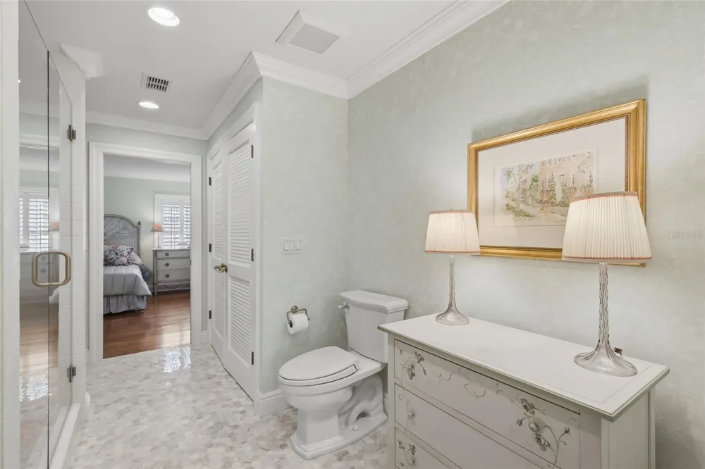 1798 LINCOLN PARK CIRCLE Sarasota, FL 34236