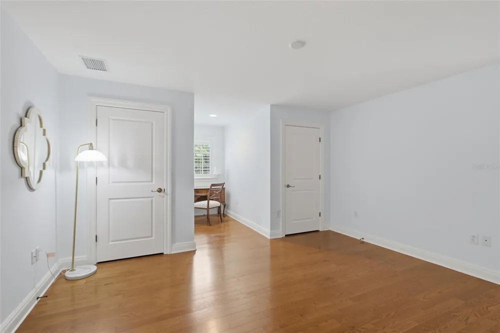 1798 LINCOLN PARK CIRCLE Sarasota, FL 34236