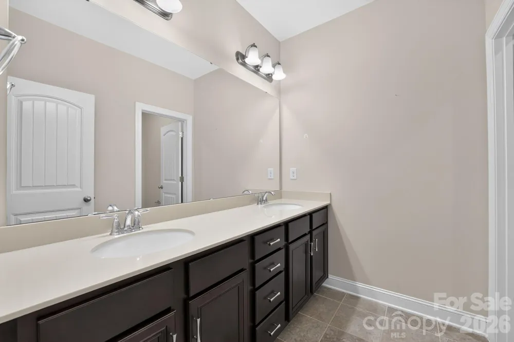 15319 Venezia Lane Huntersville, NC 28078