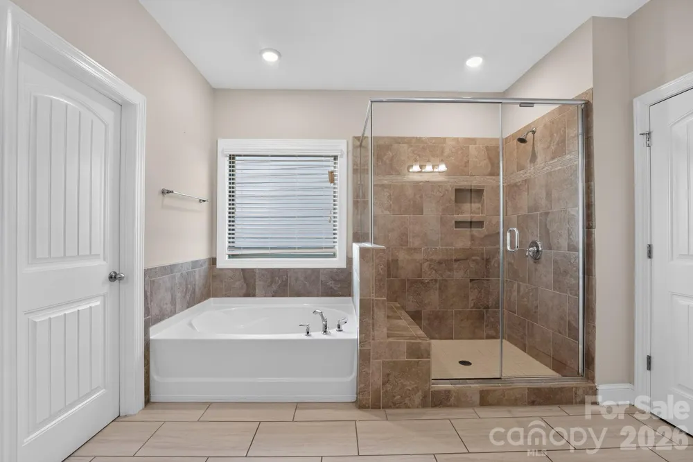 15319 Venezia Lane Huntersville, NC 28078