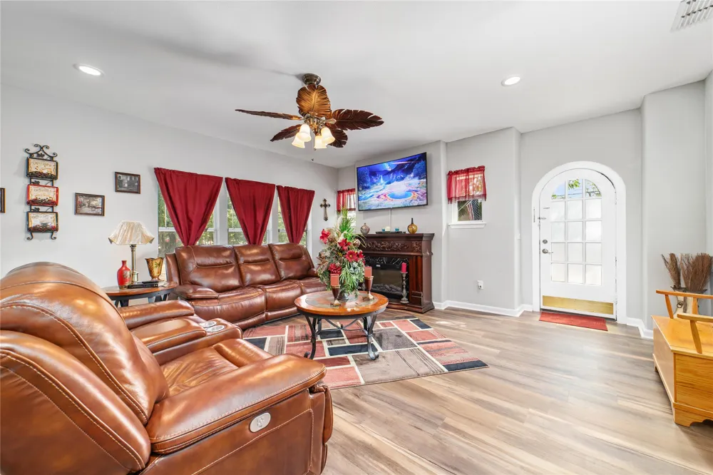 2501 Austin Avenue Brownwood, TX 76801