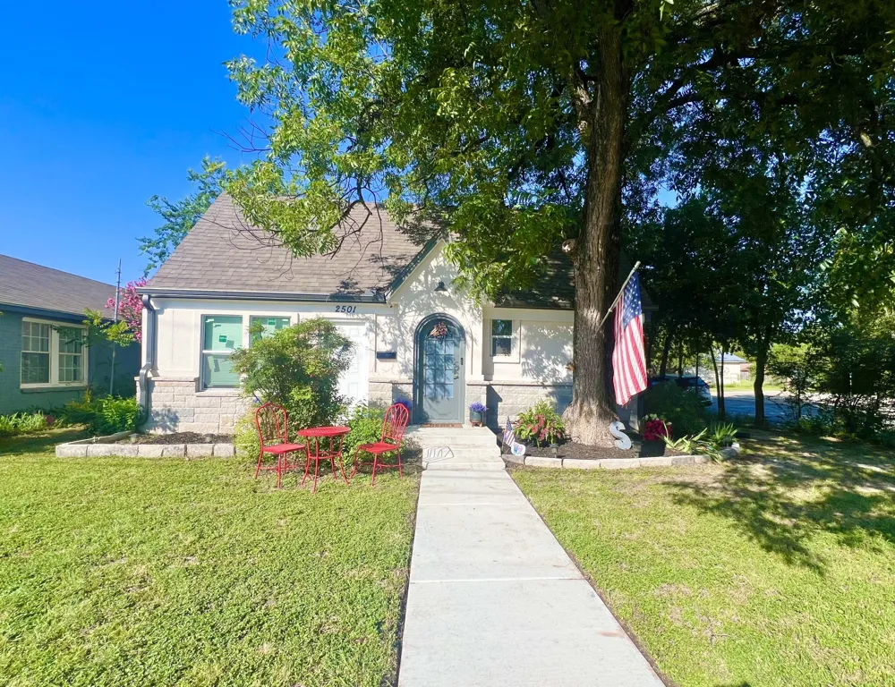 2501 Austin Avenue Brownwood, TX 76801