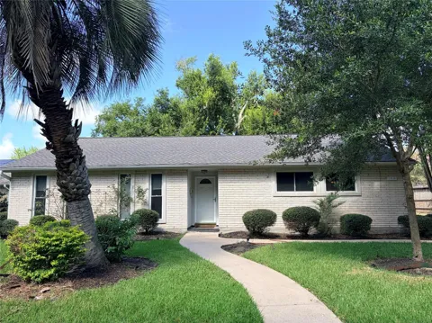 15930 Buccaneer Lane