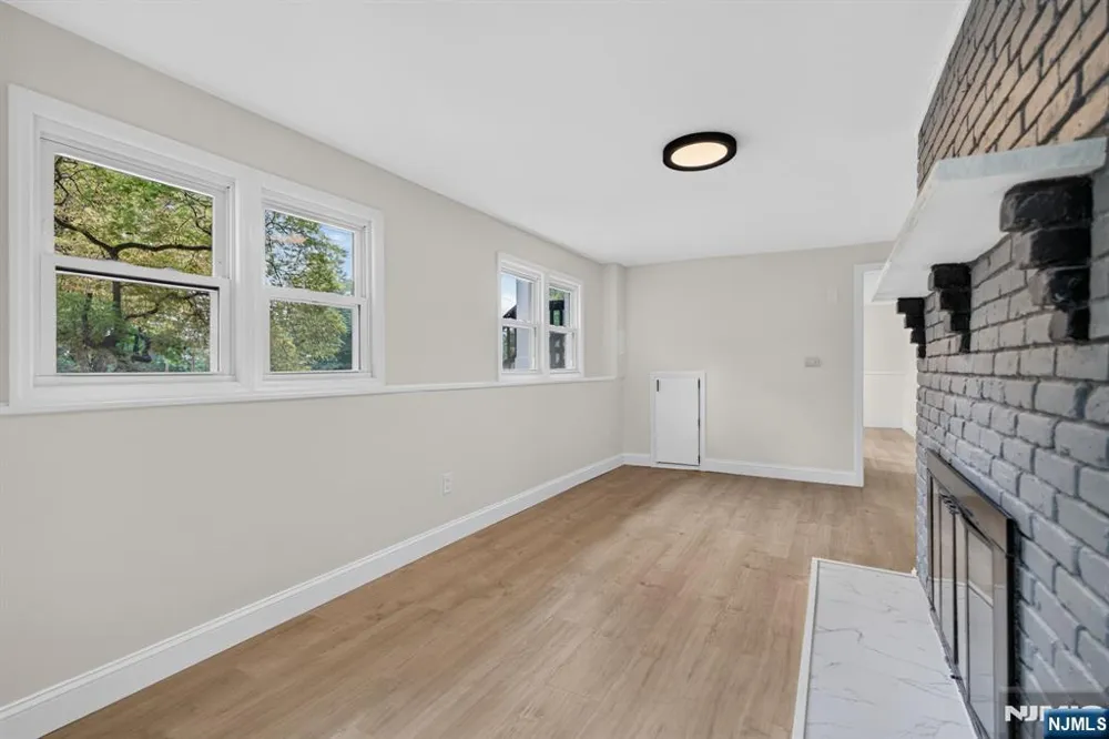 150 Mount Olive Road Mount Olive Township, NJ 07836