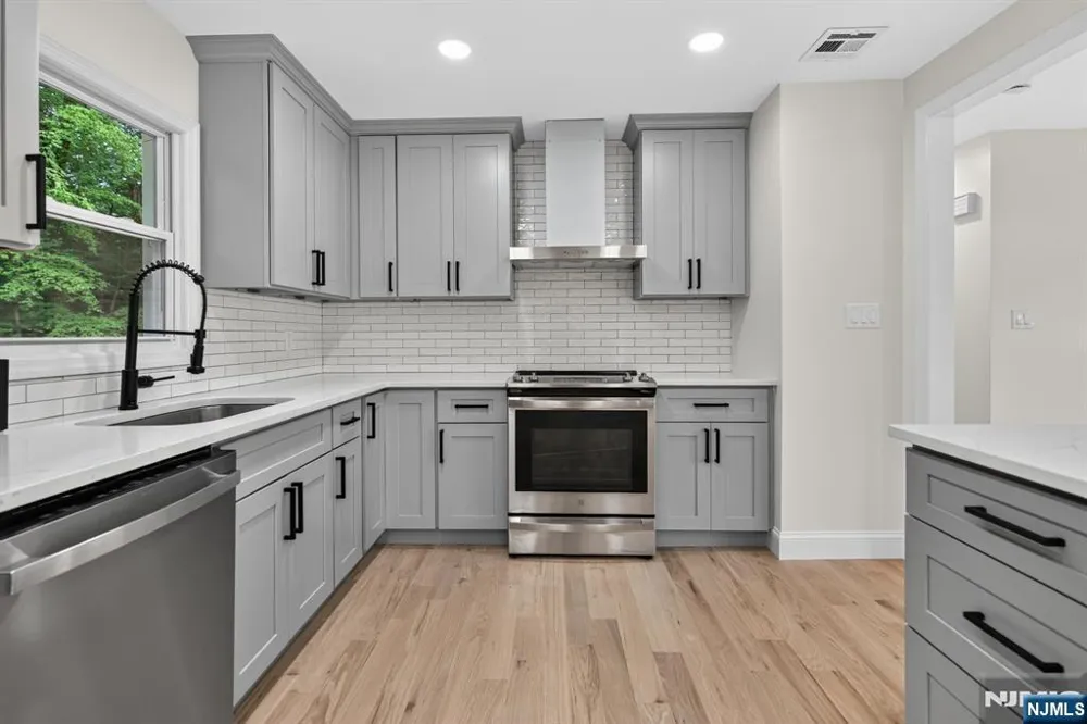 150 Mount Olive Road Mount Olive Township, NJ 07836