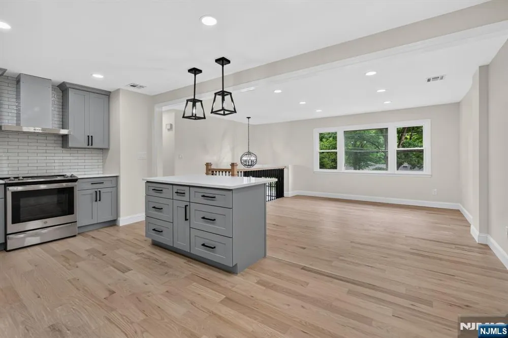 150 Mount Olive Road Mount Olive Township, NJ 07836