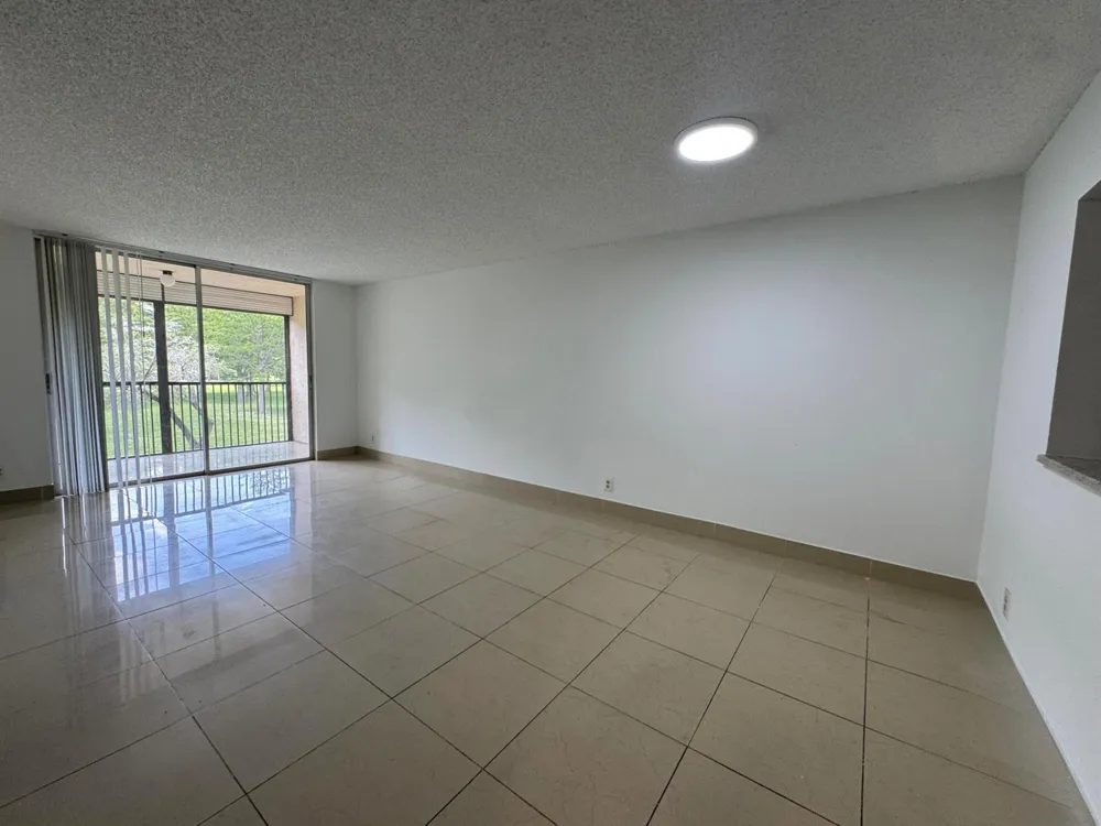 7770 NW 50TH STREET #209 Lauderhill, FL 33351