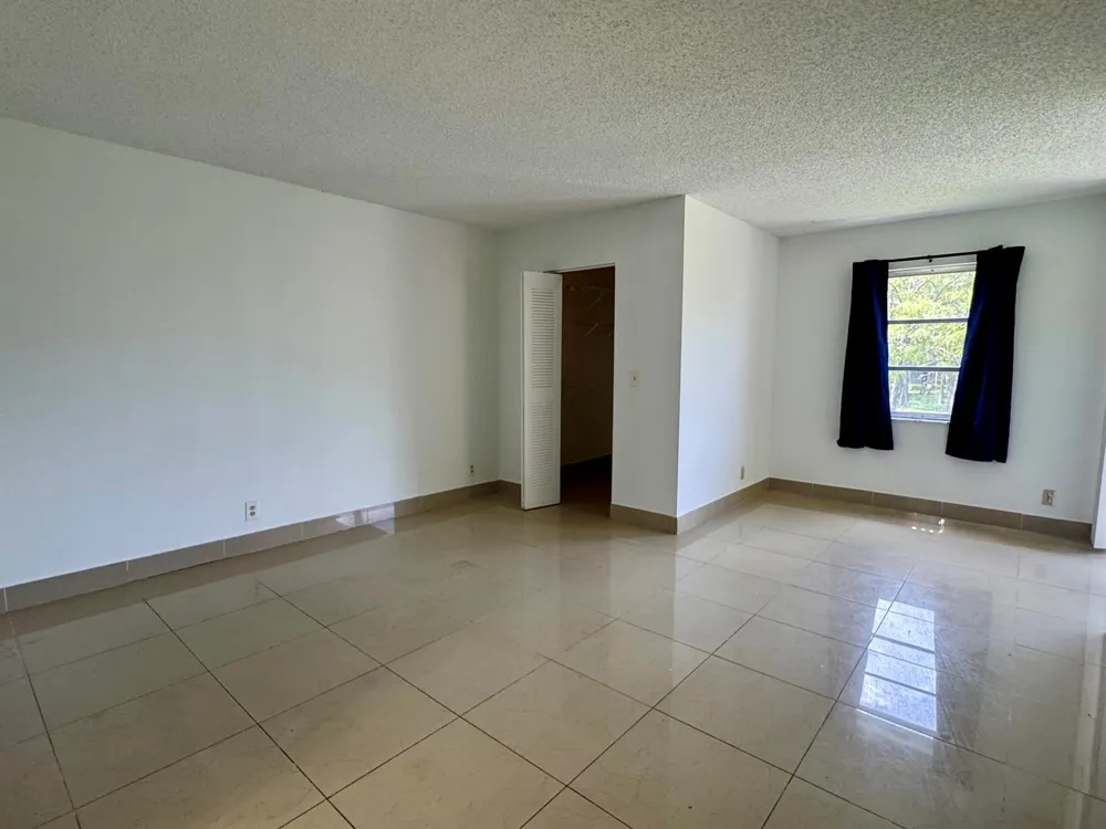 7770 NW 50TH STREET #209 Lauderhill, FL 33351