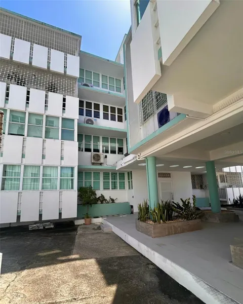 173 CALLE DEL PARQUE #B12