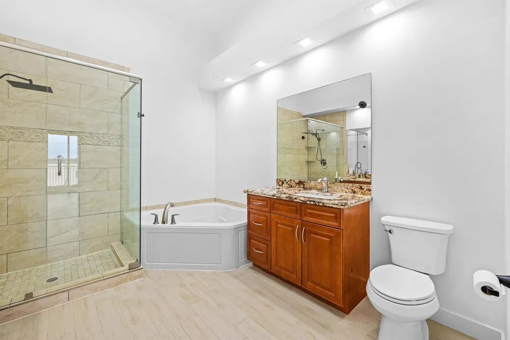 88 Lakeshore Drive Hypoluxo, FL 33462