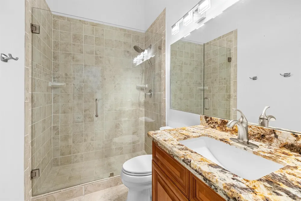 88 Lakeshore Drive Hypoluxo, FL 33462
