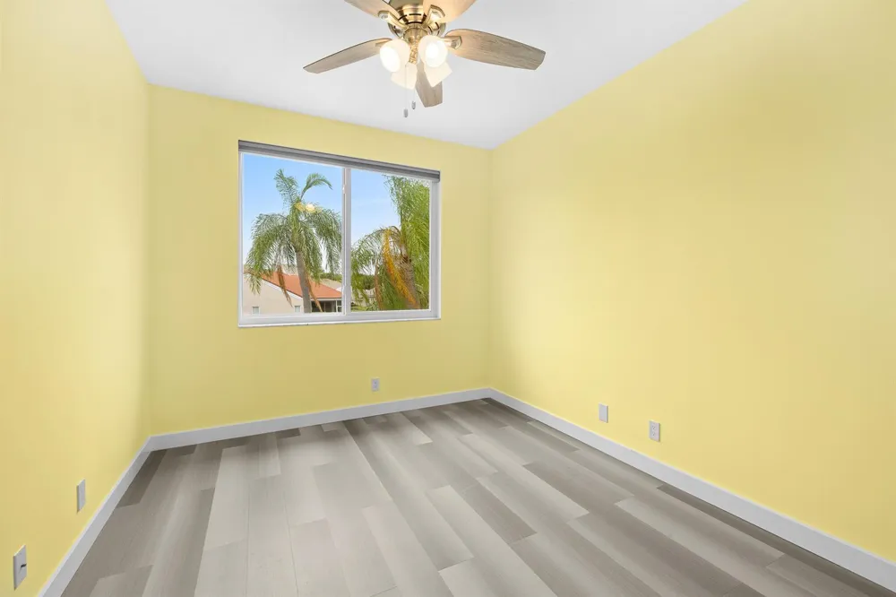 88 Lakeshore Drive Hypoluxo, FL 33462