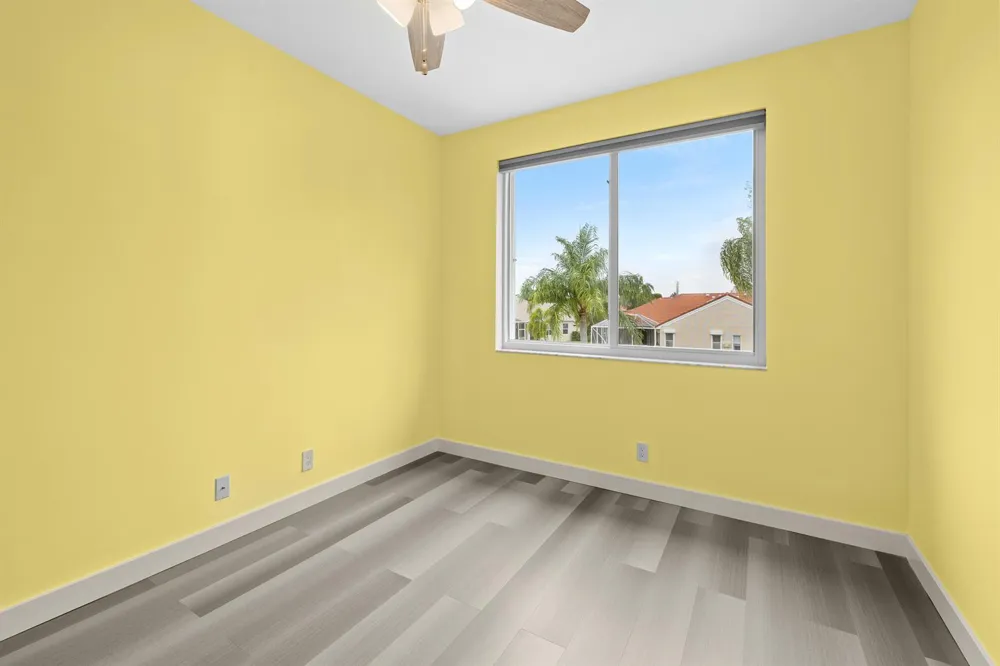 88 Lakeshore Drive Hypoluxo, FL 33462