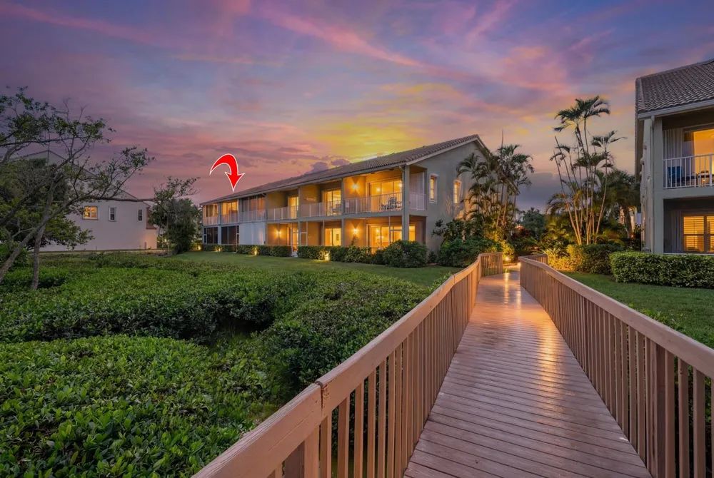88 Lakeshore Drive Hypoluxo, FL 33462
