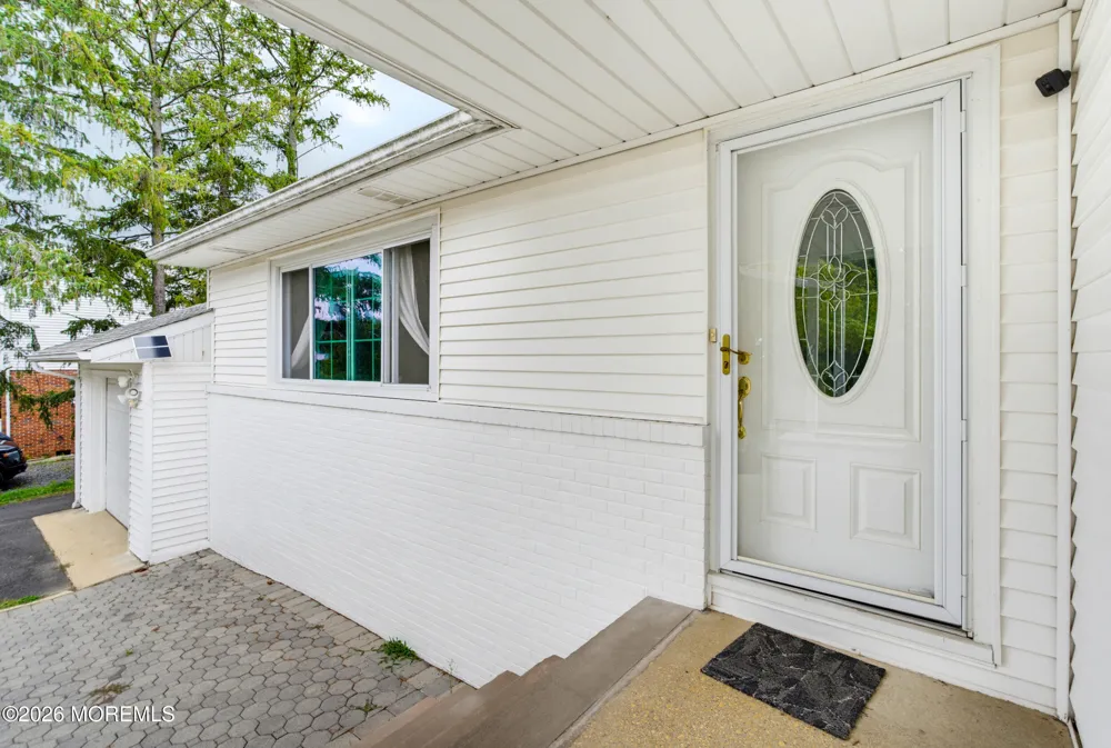 125 Higgins Road Matawan, NJ 07747