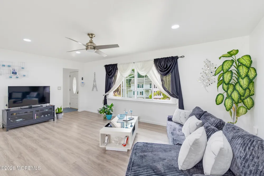 125 Higgins Road Matawan, NJ 07747