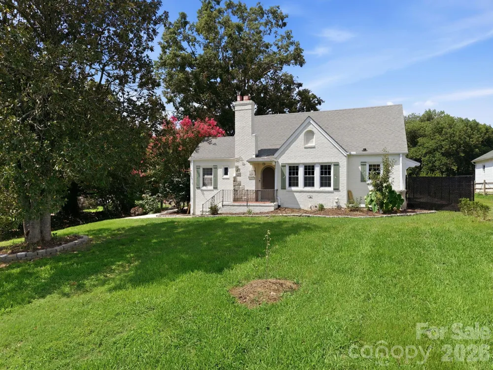 1522 Mooresville Road Salisbury, NC 28147