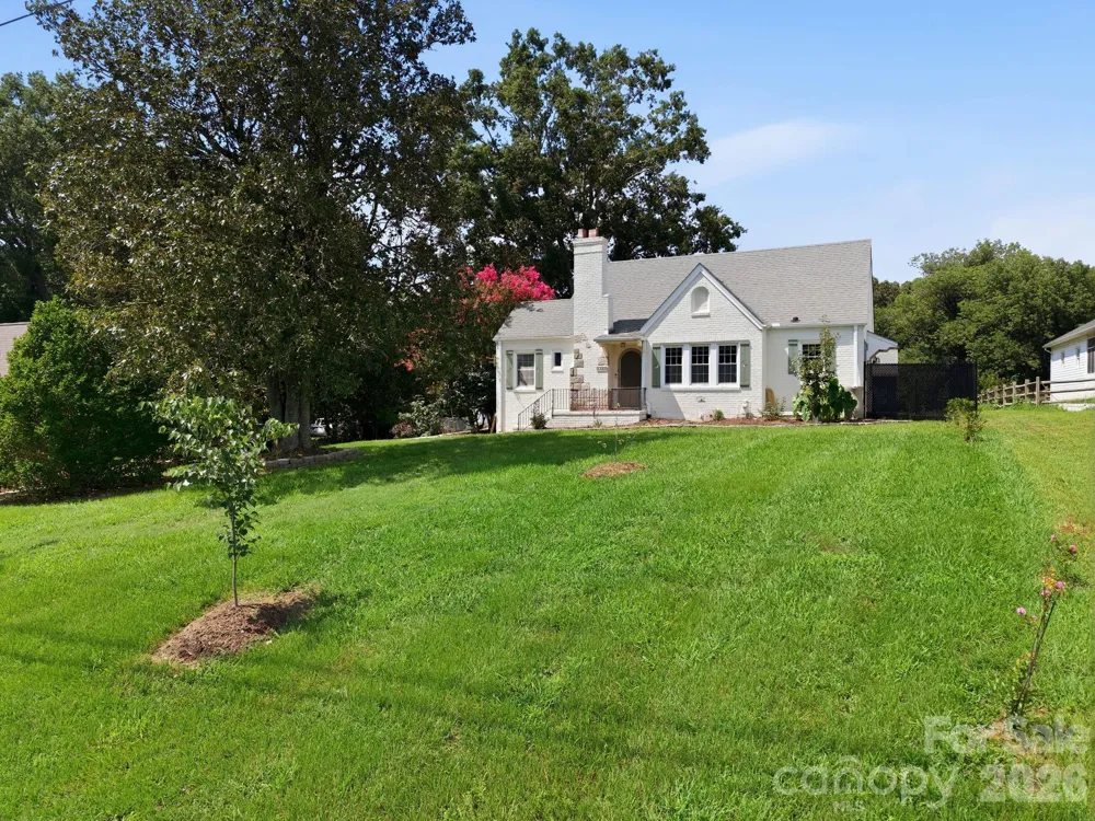 1522 Mooresville Road Salisbury, NC 28147