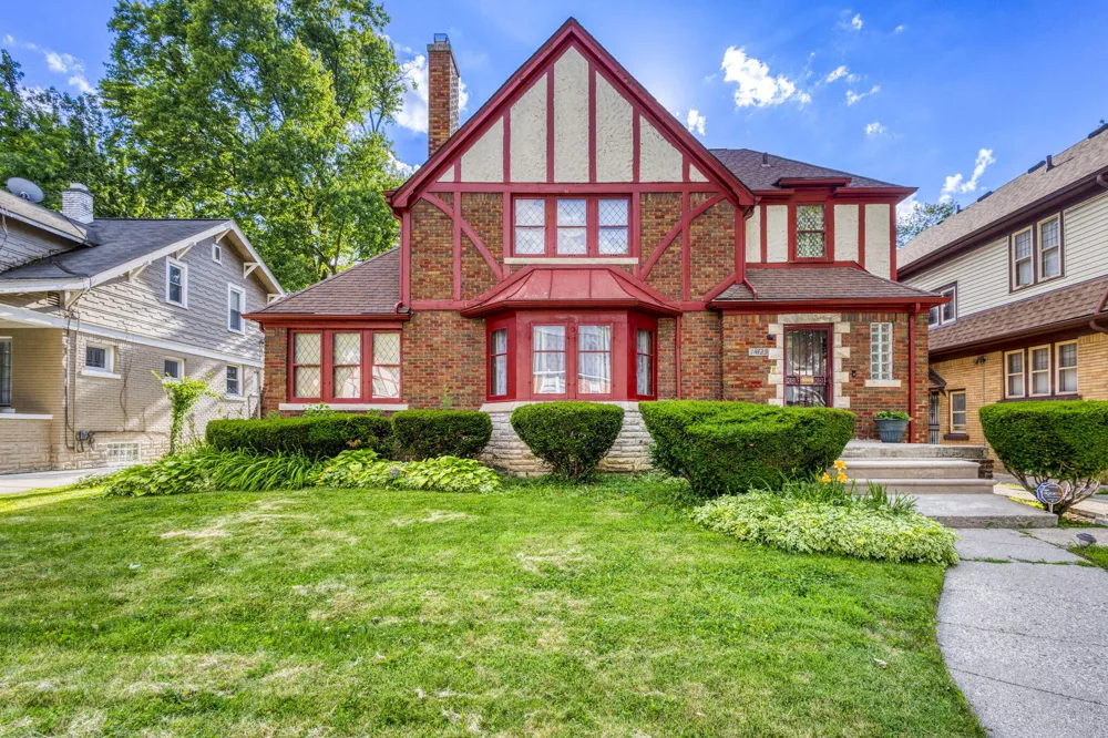 14425 Woodmont Avenue Detroit, MI 48227