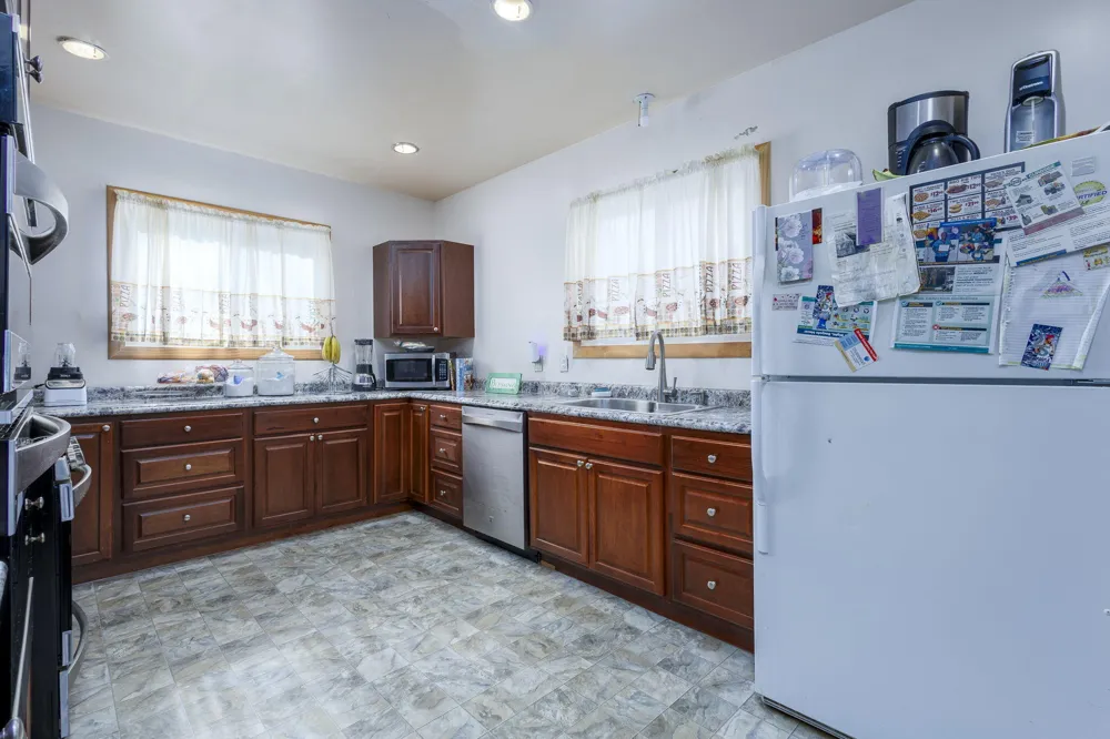 14425 Woodmont Avenue Detroit, MI 48227