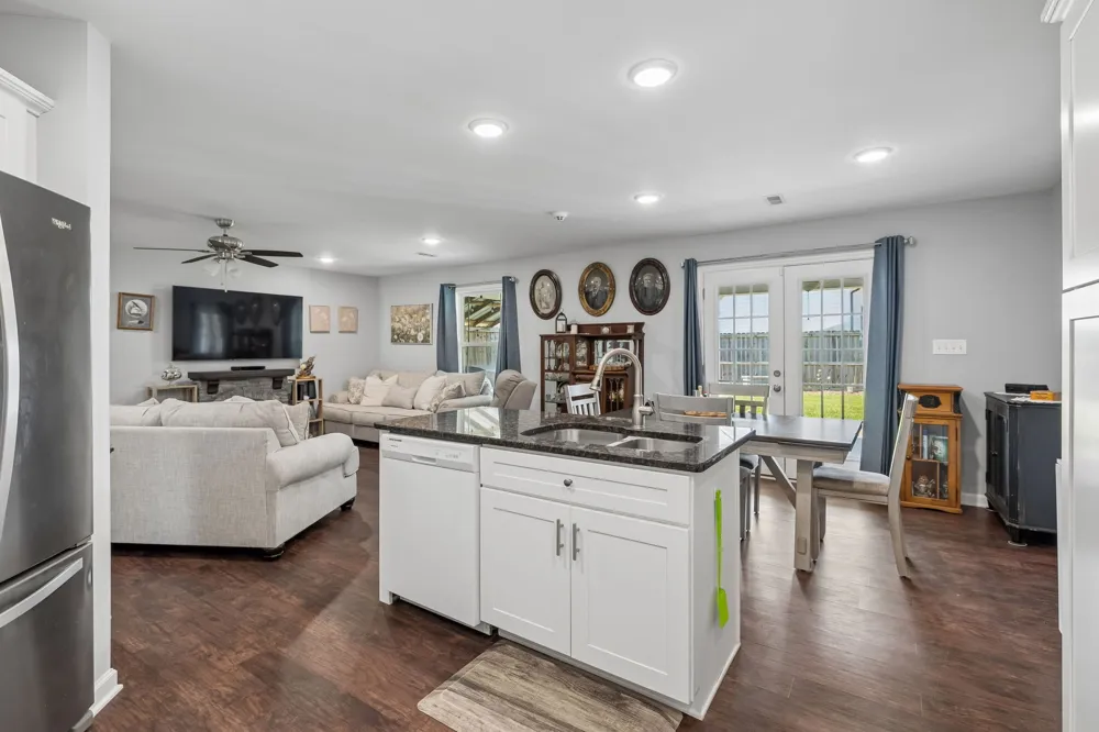 1187 Finley Beech Rd Lewisburg, TN 37091