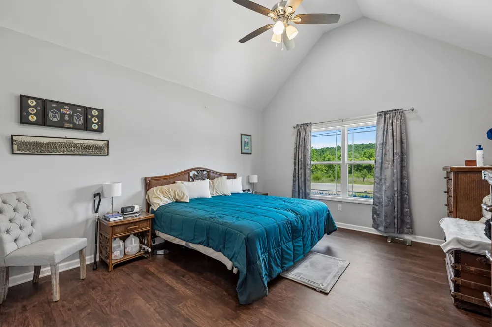 1187 Finley Beech Rd Lewisburg, TN 37091