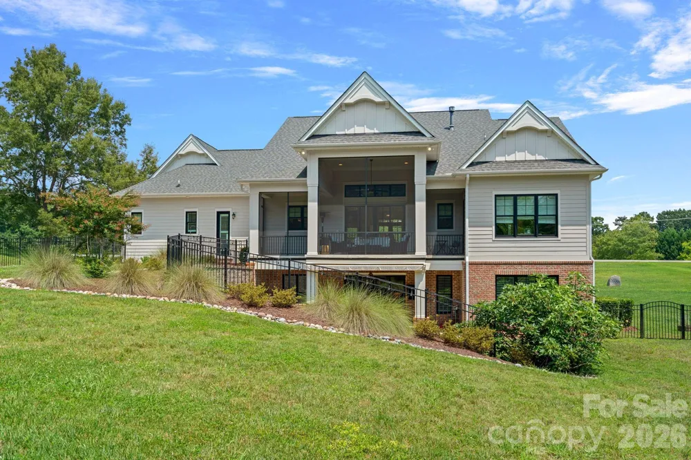 2889 mount Pleasant Road Sherrills Ford, NC 28673