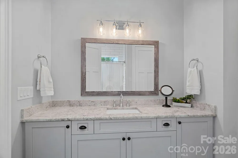 2889 mount Pleasant Road Sherrills Ford, NC 28673