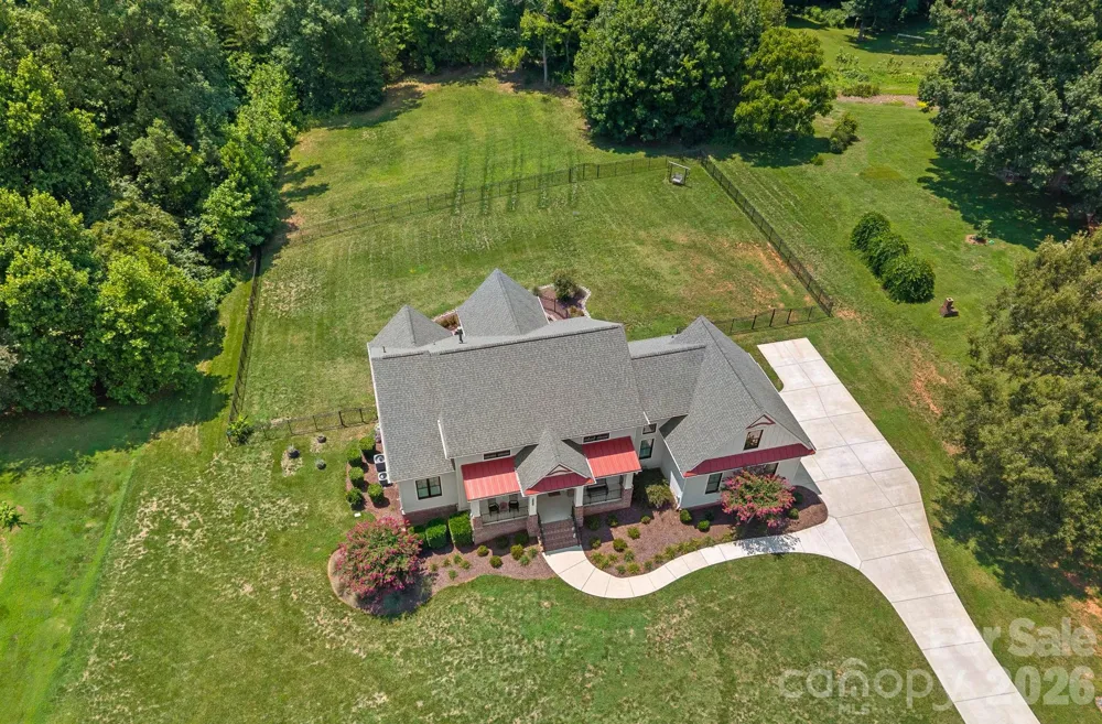 2889 mount Pleasant Road Sherrills Ford, NC 28673