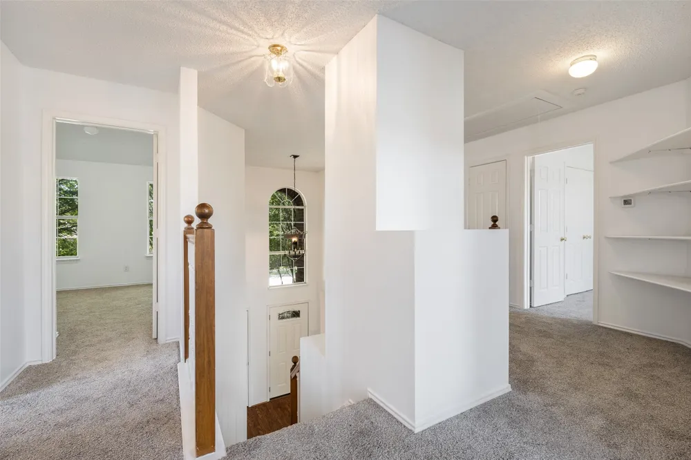 7122 Don Gomez Lane Garland, TX 75043