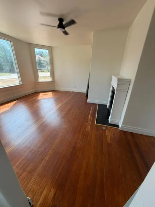 424 Hinckley Street Holdenville, OK 74848