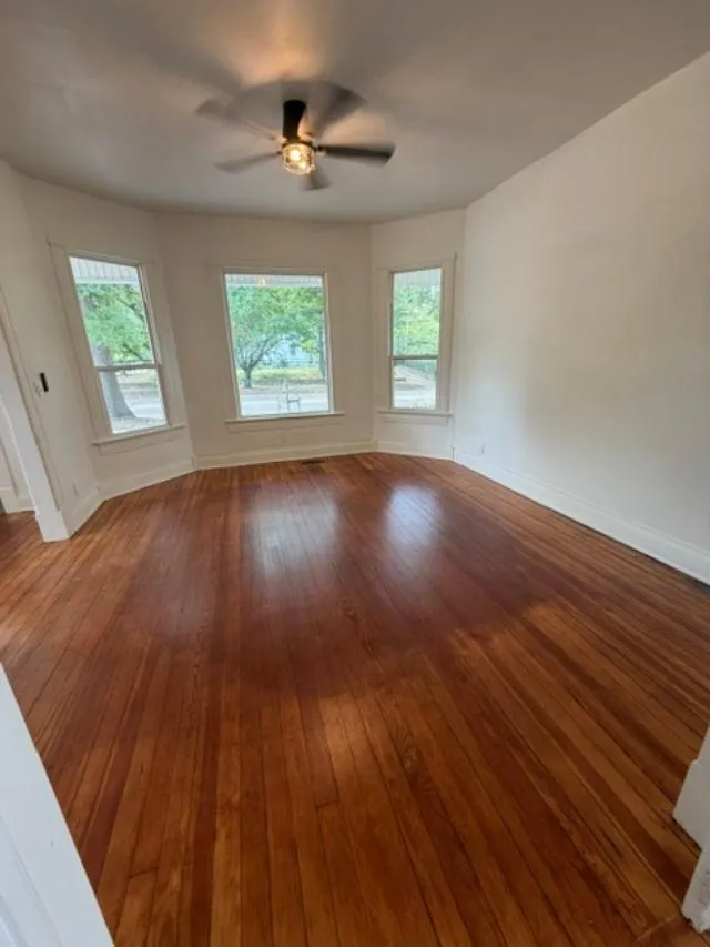 424 Hinckley Street Holdenville, OK 74848