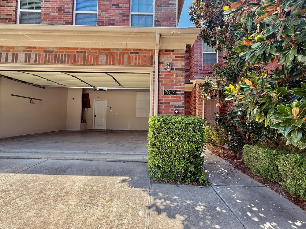 2617 Jackson Drive Lewisville, TX 75067