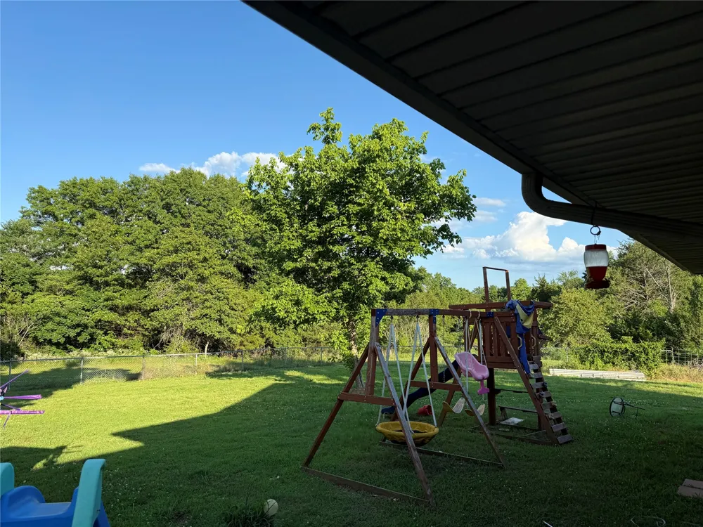 19559 County Road 1533 Loop Ada, OK 74820