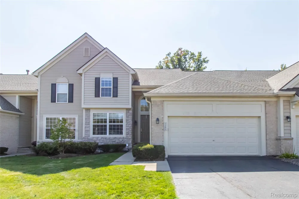 1286 Alameda Boulevard Troy City, MI 48085