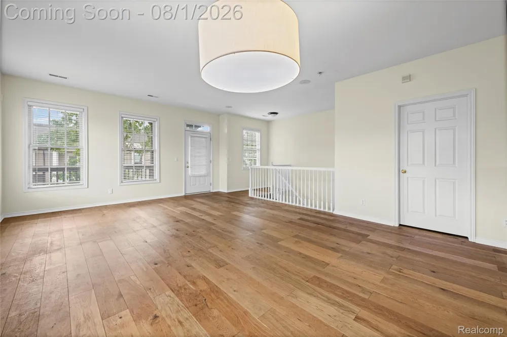 207 JOTHAM AVENUE Auburn Hills City, MI 48326