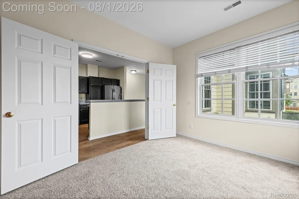 207 JOTHAM AVENUE Auburn Hills City, MI 48326