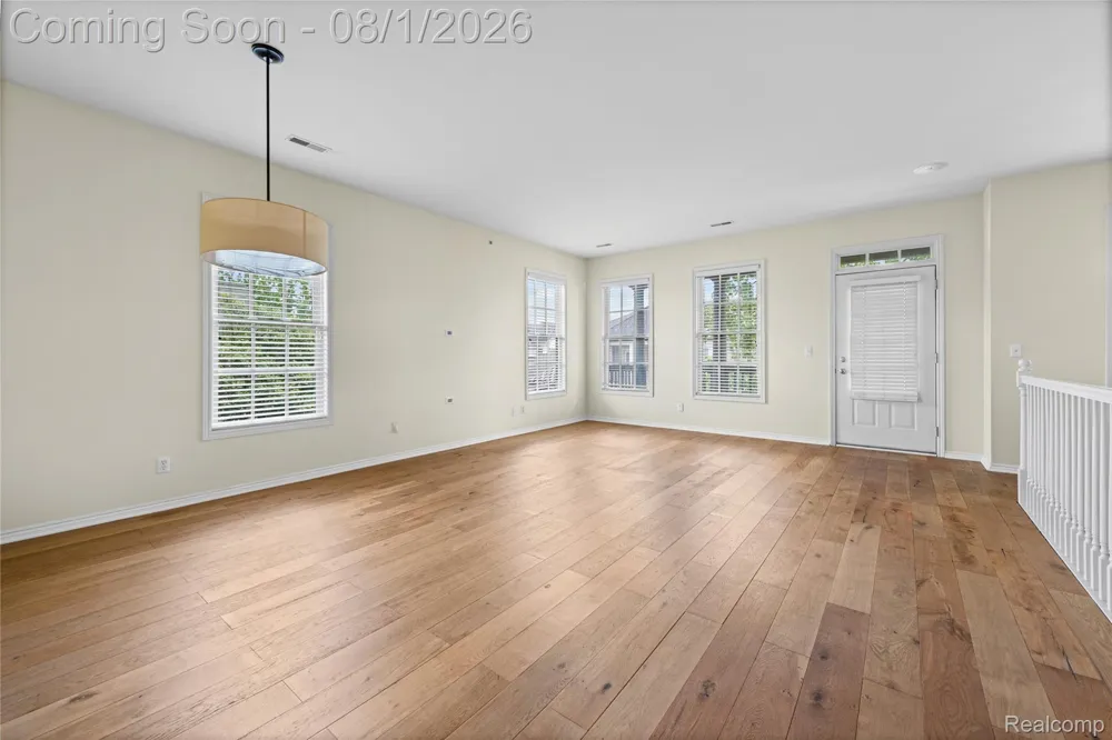 207 JOTHAM AVENUE Auburn Hills City, MI 48326