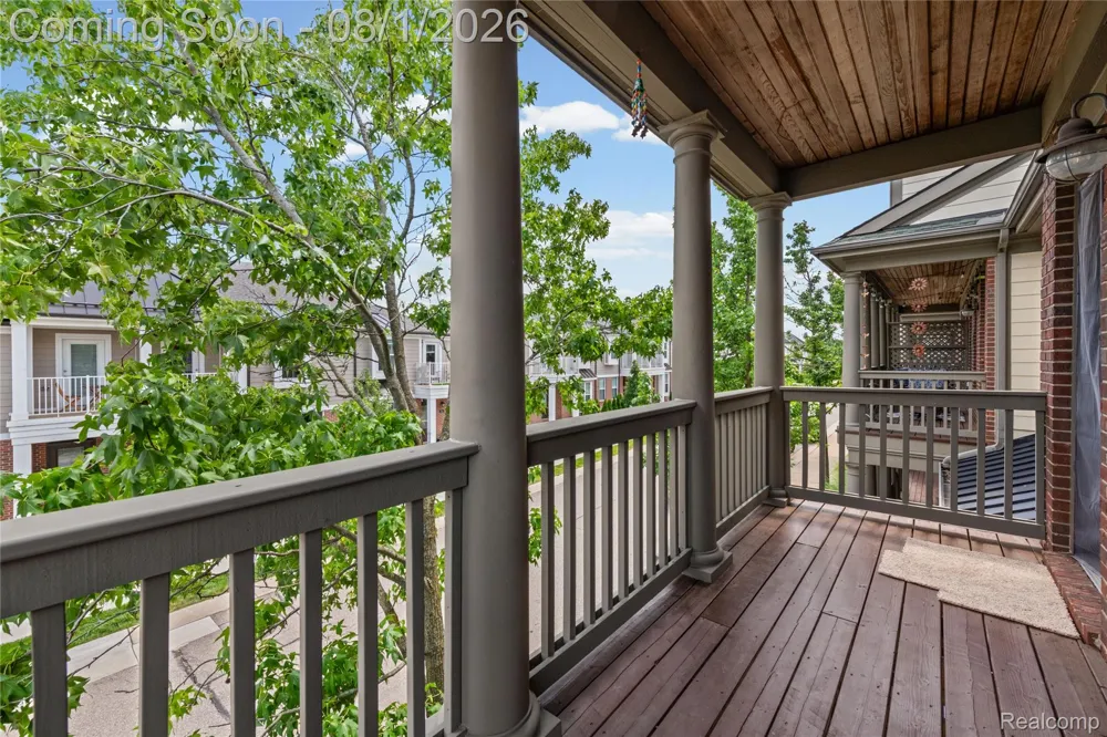 207 JOTHAM AVENUE Auburn Hills City, MI 48326