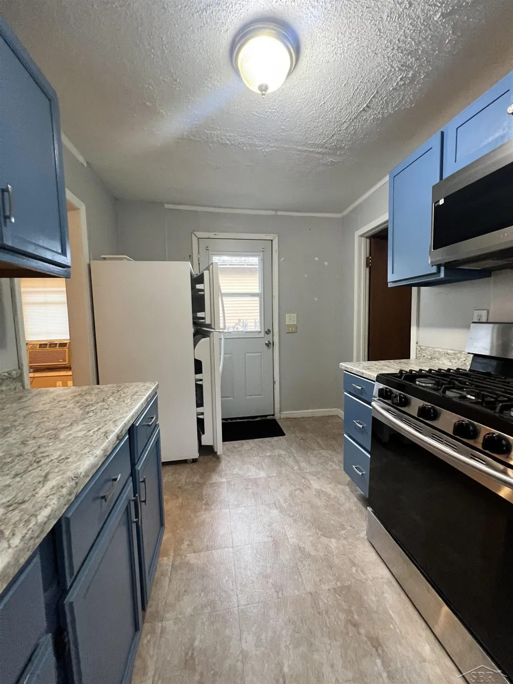 1521 Stanley Street Saginaw City, MI 48602