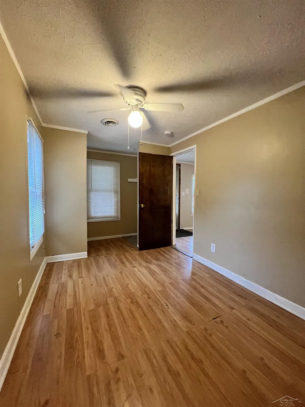 1521 Stanley Street Saginaw City, MI 48602